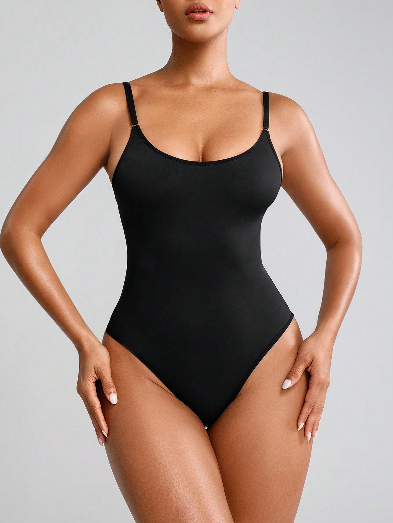 One-piece thong body shaper .waist and hip lifting body shaper