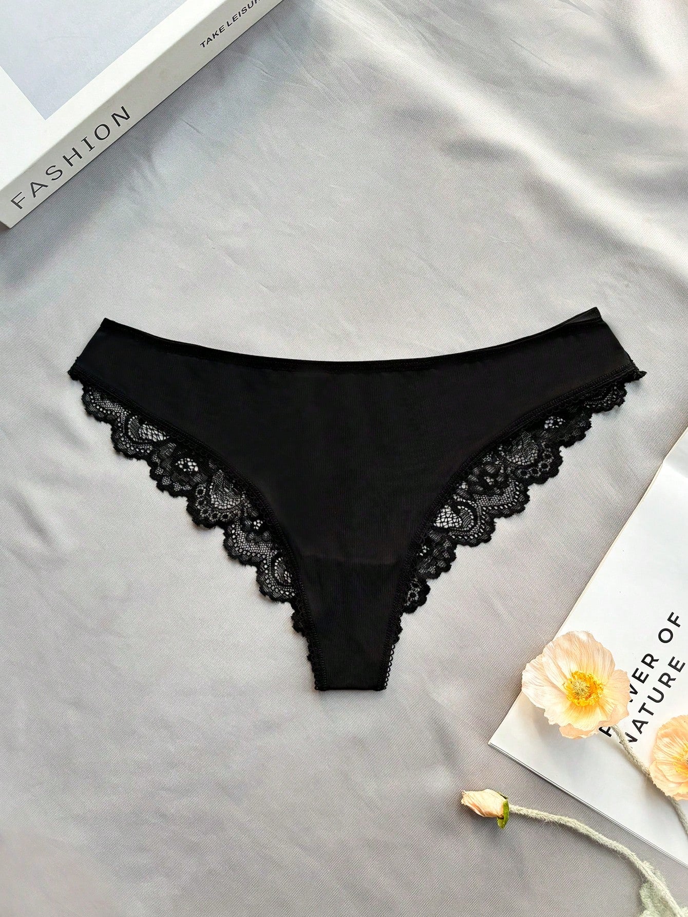 Women's panties, women's hollow lace panties, women's sexy panties